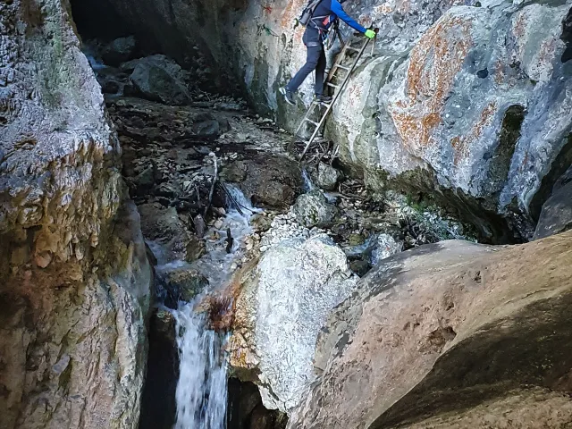 Via Ferrata Burrone Giovanelli (24)